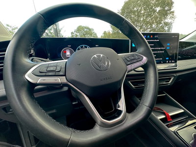 Volkswagen Tiguan 1.5 etsi Elegance 150cv dsg (10)