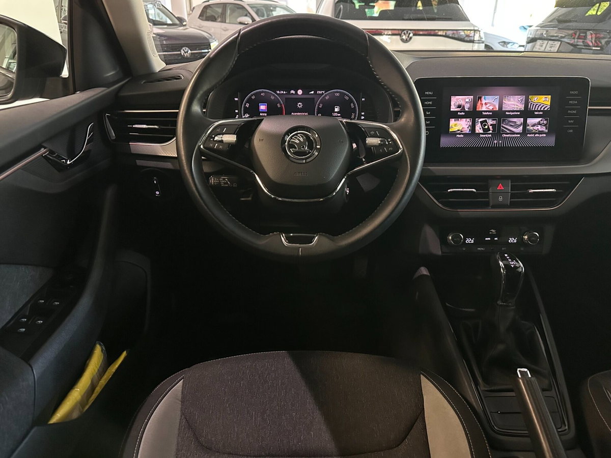 Skoda Kamiq 1.0 TSI 110 CV DSG Style (8)