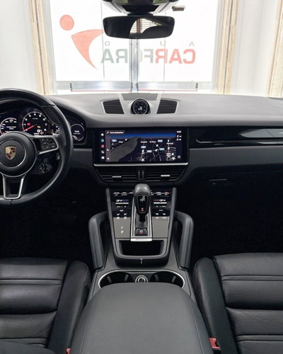 Porsche Cayenne 3.0 V6 Platinum Edition (10)