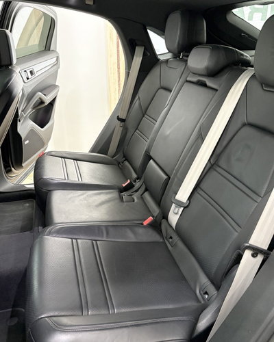 Porsche Cayenne 3.0 V6 Platinum Edition (11)