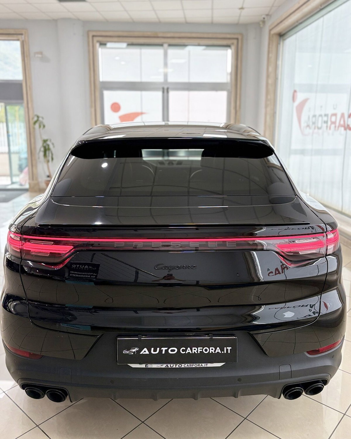 Porsche Cayenne 3.0 V6 Platinum Edition (4)