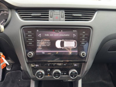 Skoda Octavia Station Wagon 1.6 TDI 115 CV Wagon 4x4 Executive (12)