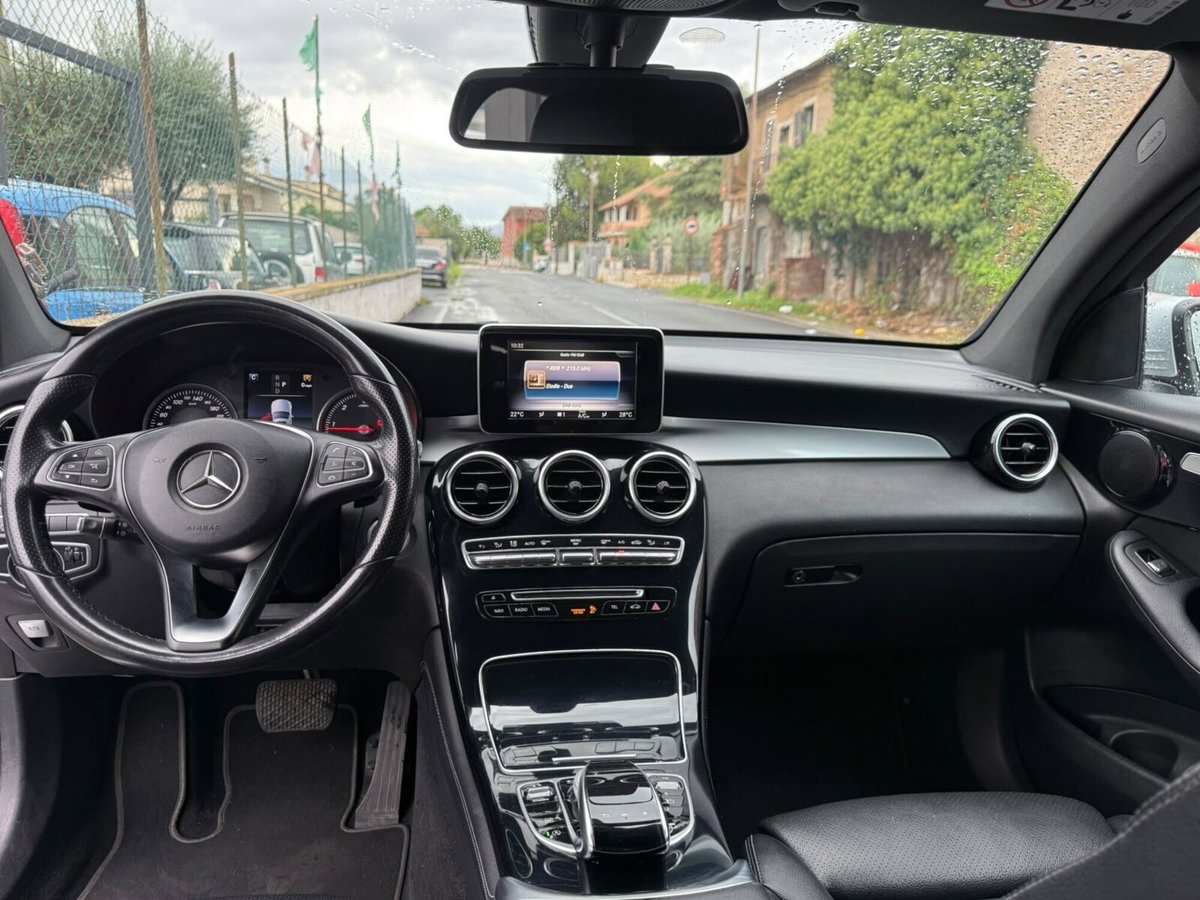 Mercedes-Benz GLC Coupé 220 d 4Matic Coupé Executive (5)