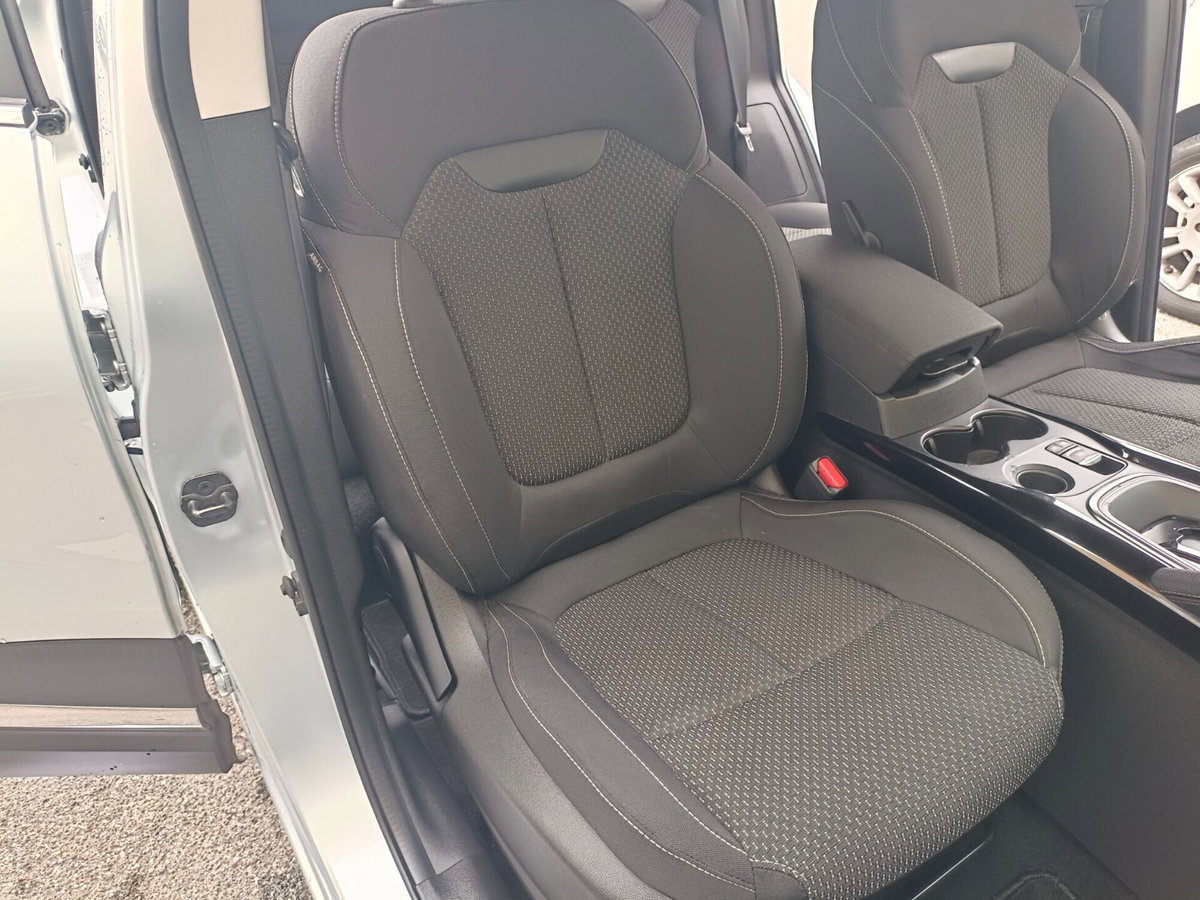 Renault Kadjar dCi 8V 115CV EDC Techno (11)