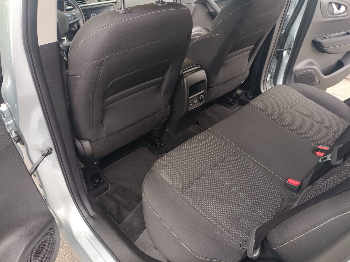 Renault Kadjar dCi 8V 115CV EDC Techno (12)