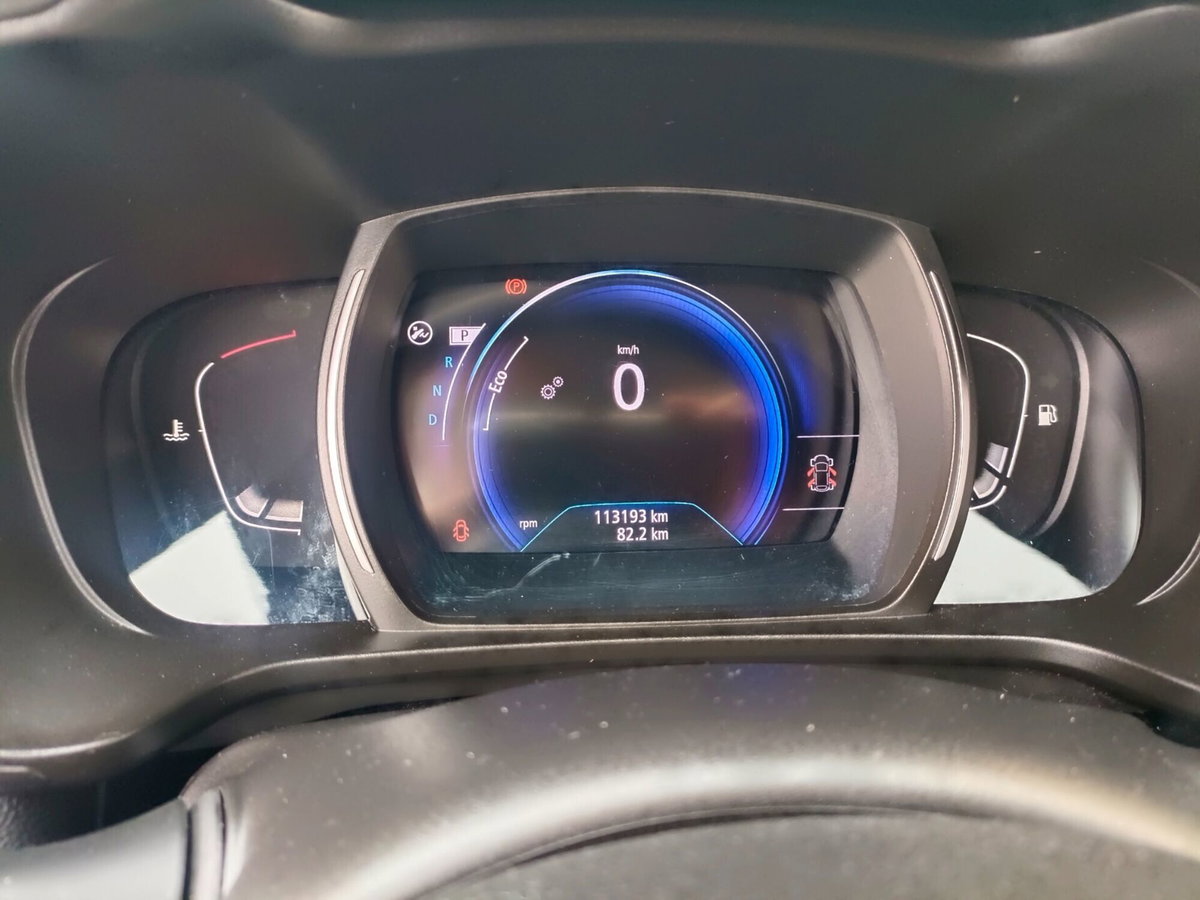 Renault Kadjar dCi 8V 115CV EDC Techno (15)