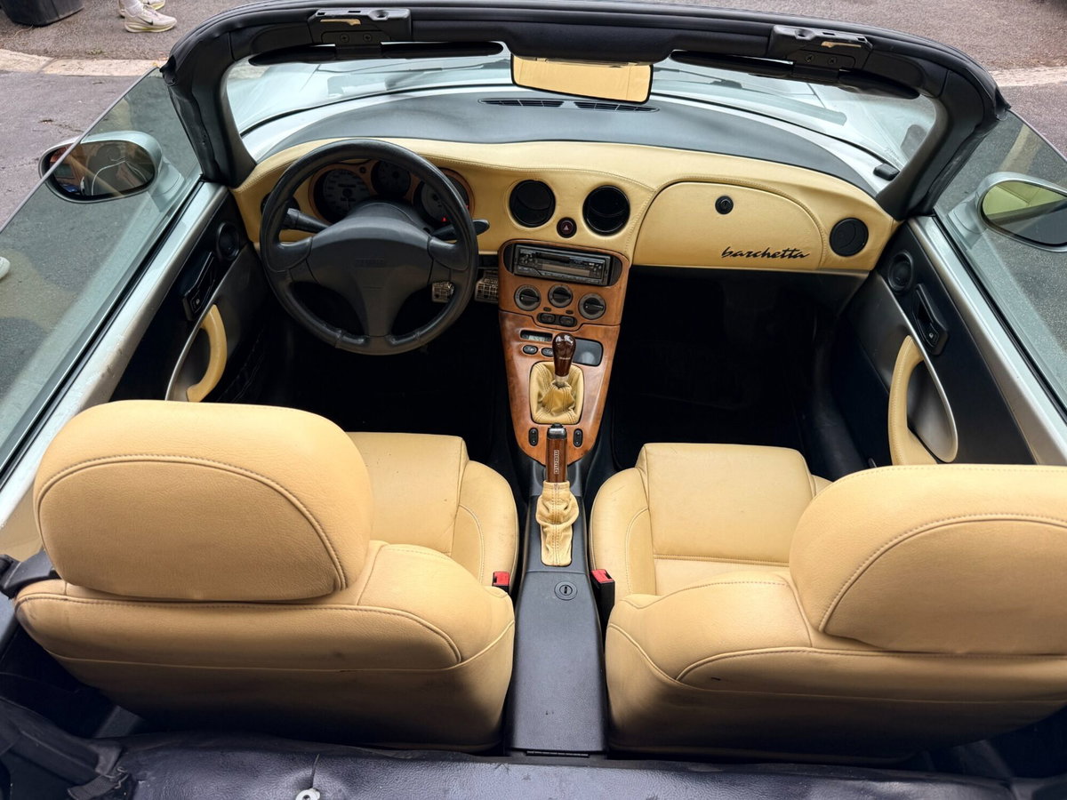 Fiat barchetta 1.8 16V (9)