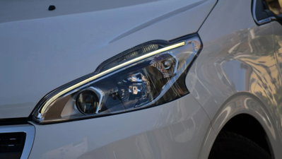Peugeot 208 75 5 porte Allure (11)
