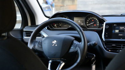 Peugeot 208 75 5 porte Allure (12)
