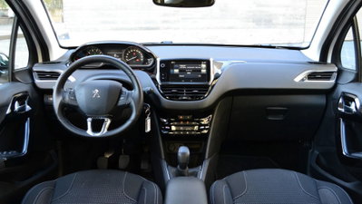Peugeot 208 75 5 porte Allure (13)