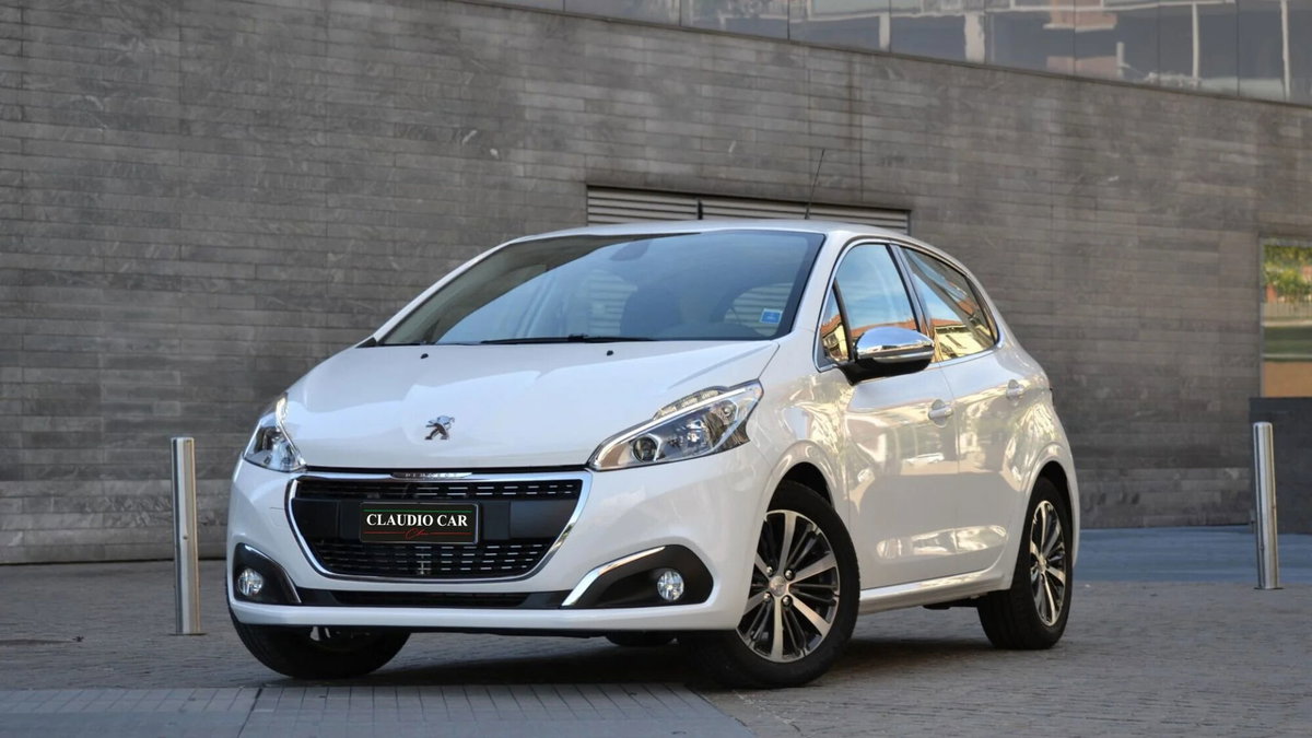 Peugeot 208 75 5 porte Allure (4)