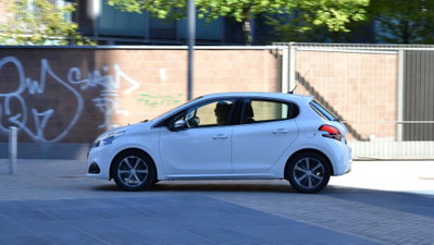 Peugeot 208 75 5 porte Allure (7)