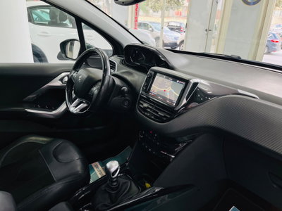 Peugeot 2008 120 S&S Crossway (12)