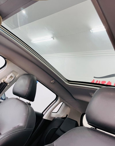 Peugeot 2008 120 S&S Crossway (17)