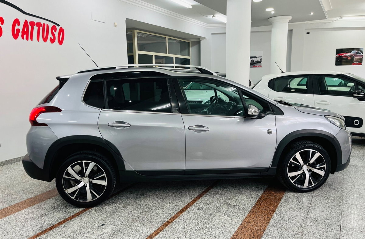 Peugeot 2008 120 S&S Crossway (4)
