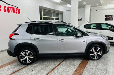 Peugeot 2008 120 S&S Crossway (4)