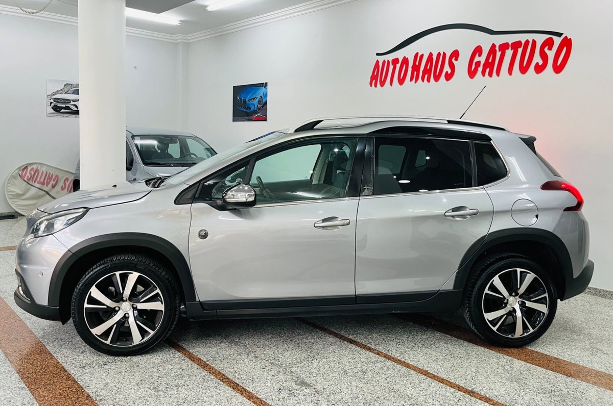 Peugeot 2008 120 S&S Crossway (5)