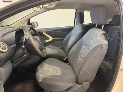 Ford Ka 1.2 8V 69CV Titanium (9)