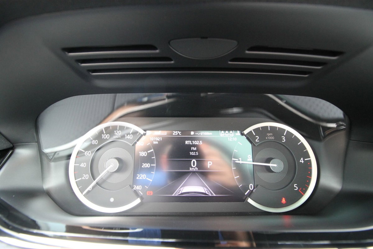 Land Rover Range Rover Evoque 2.0D I4 163 CV AWD Auto R-Dynamic (9)
