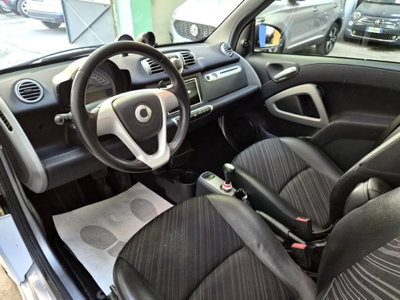 smart Fortwo 1000 52 kW MHD coupé pulse (10)