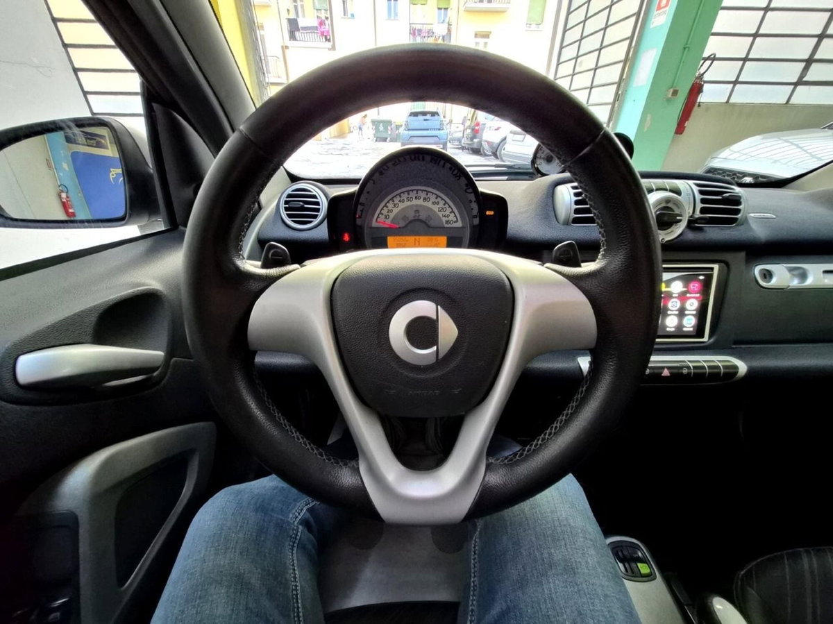 smart Fortwo 1000 52 kW MHD coupé pulse (20)