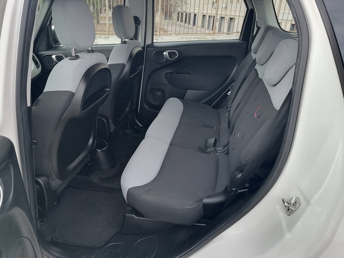 Fiat 500L Living 1.6 Multijet 105 CV Business (12)