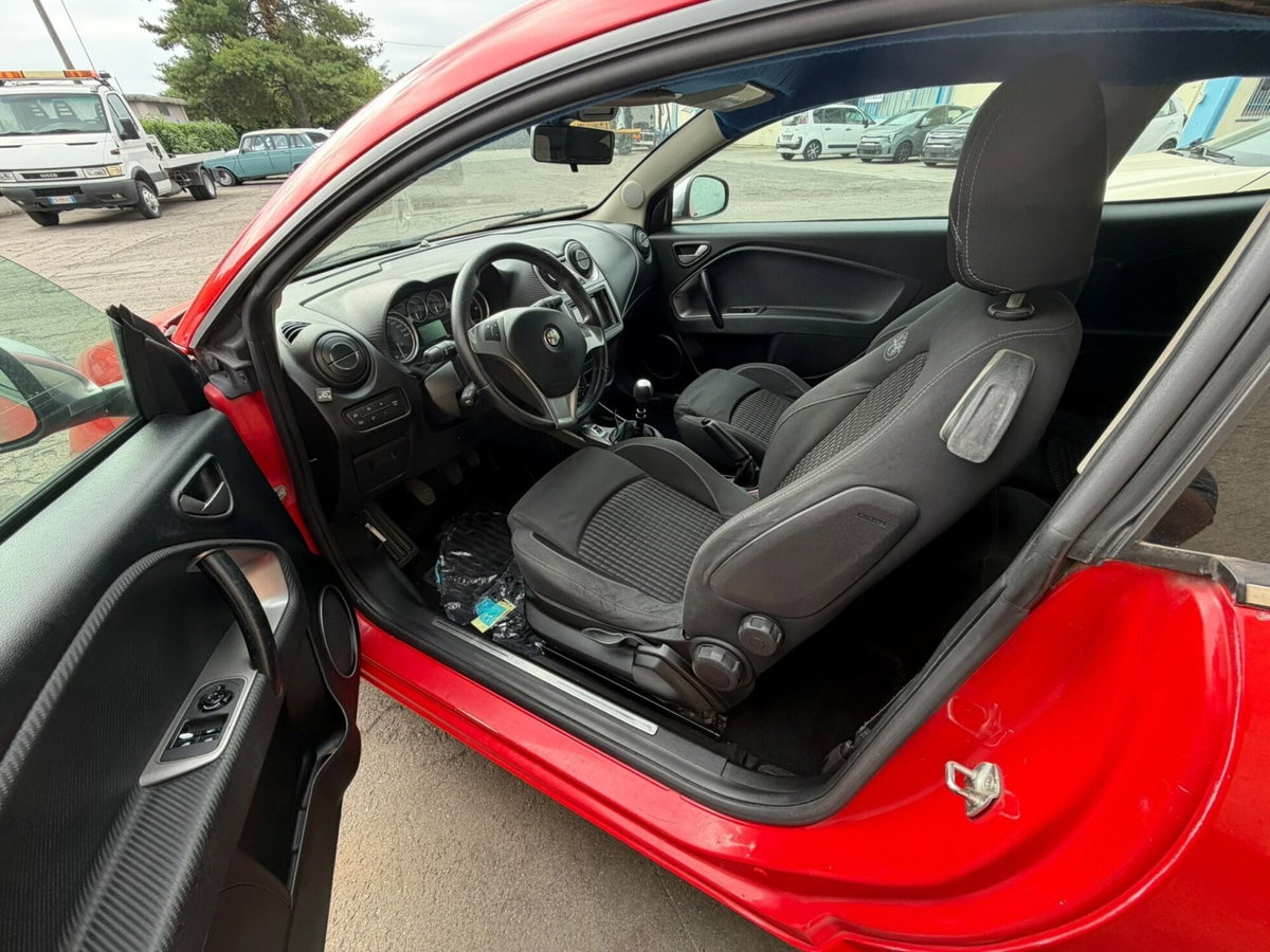 Alfa Romeo MiTo 1.4 T 120 CV GPL Distinctive (2)