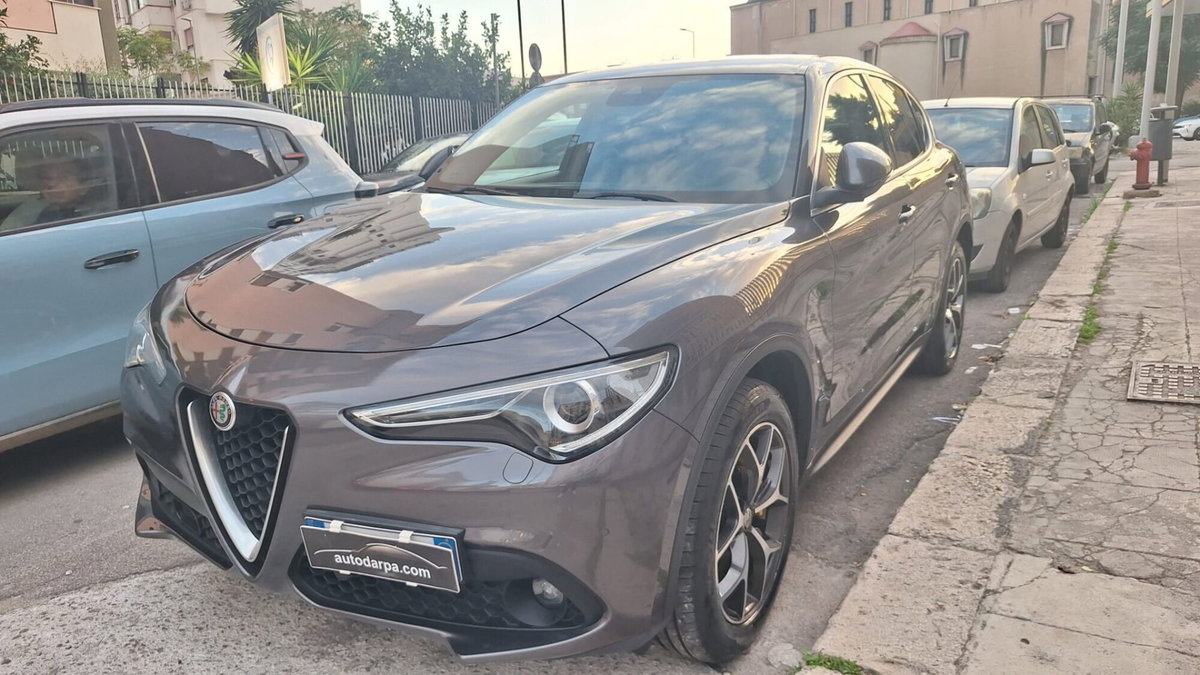 Alfa Romeo Stelvio Stelvio 2.2 Turbodiesel 210 CV AT8 Q4 Super