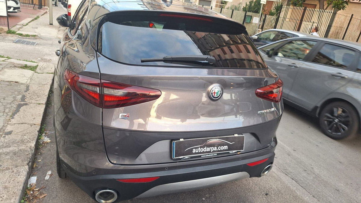Alfa Romeo Stelvio Stelvio 2.2 Turbodiesel 210 CV AT8 Q4 Super (10)