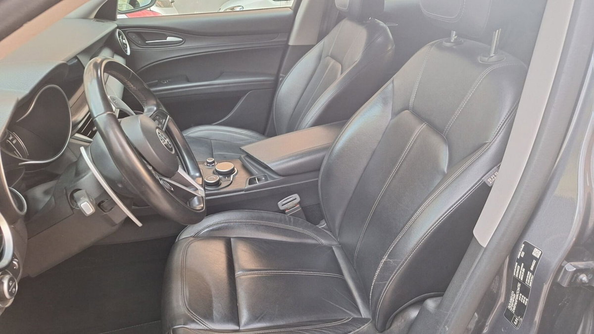 Alfa Romeo Stelvio Stelvio 2.2 Turbodiesel 210 CV AT8 Q4 Super (6)