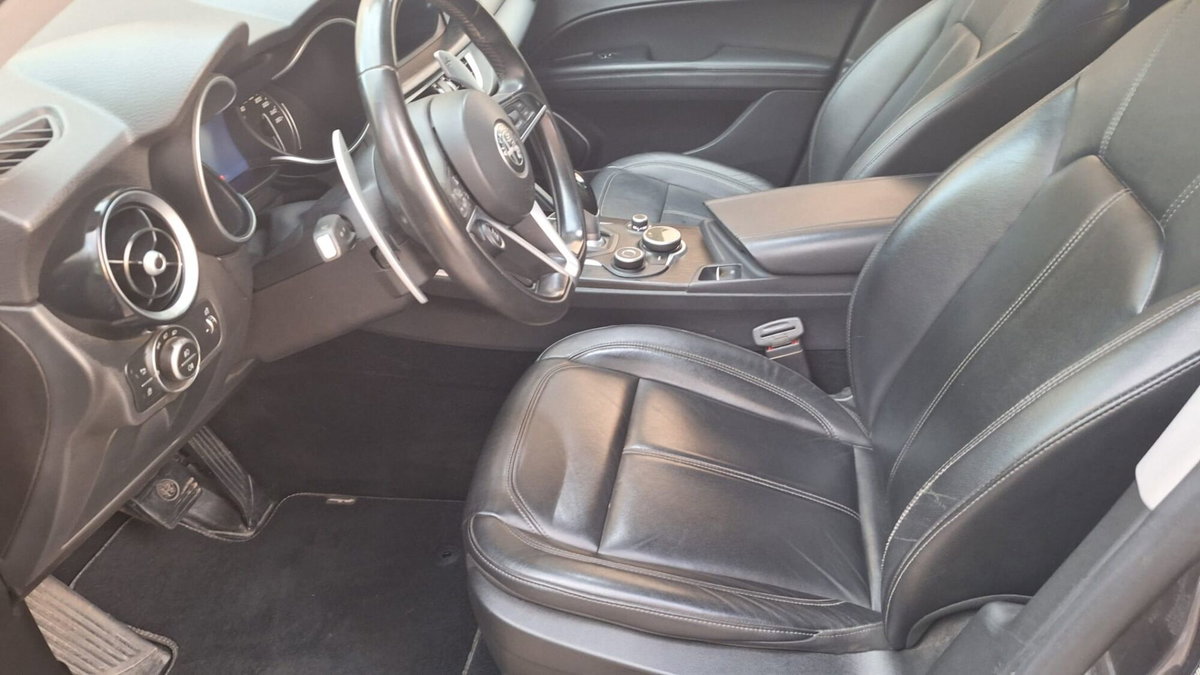 Alfa Romeo Stelvio Stelvio 2.2 Turbodiesel 210 CV AT8 Q4 Super (7)