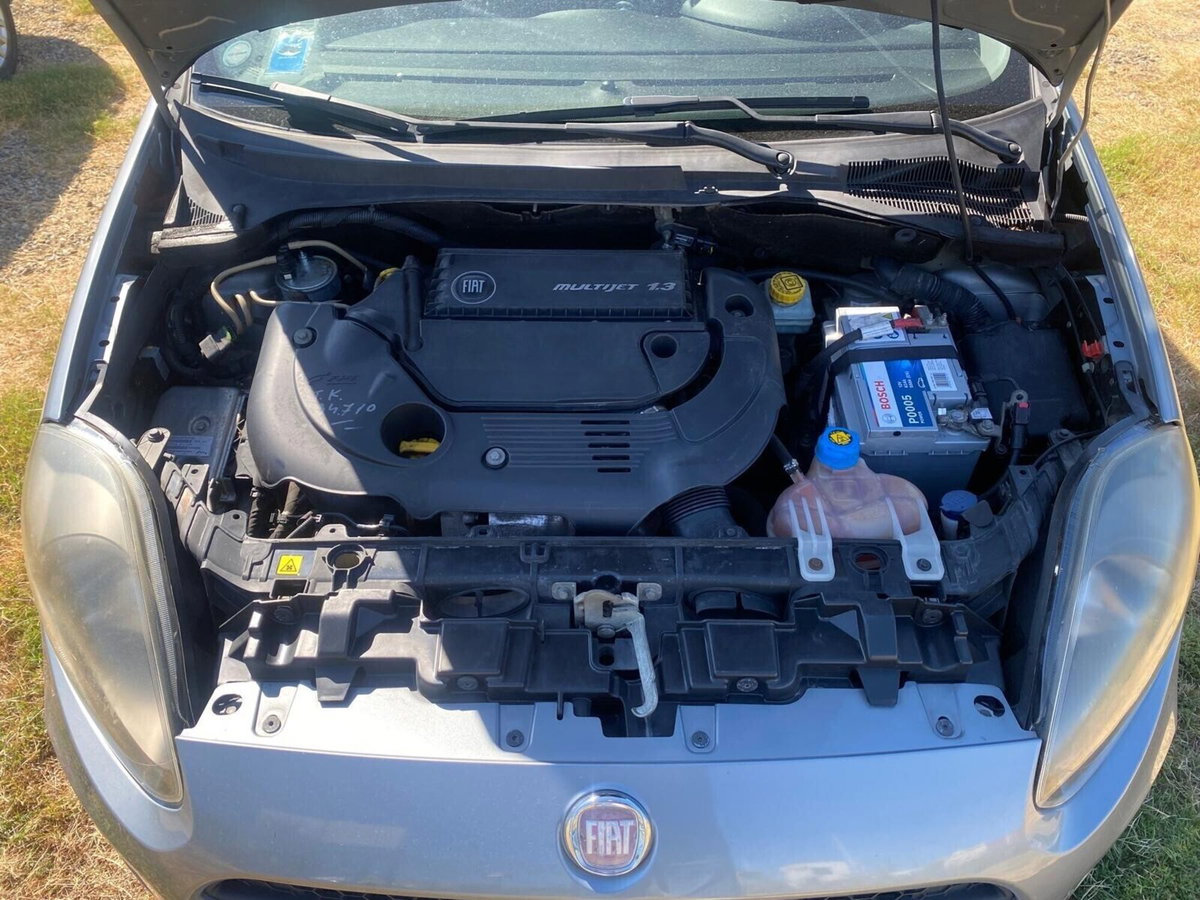 Fiat Punto 1.3 MJT II S&S 95 CV 5 porte Easy (3)