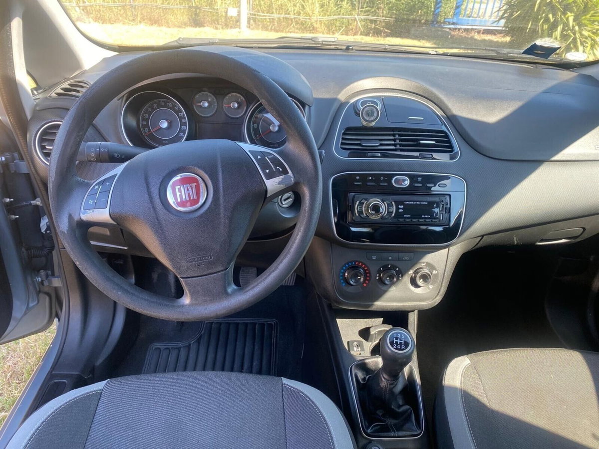 Fiat Punto 1.3 MJT II S&S 95 CV 5 porte Easy (6)