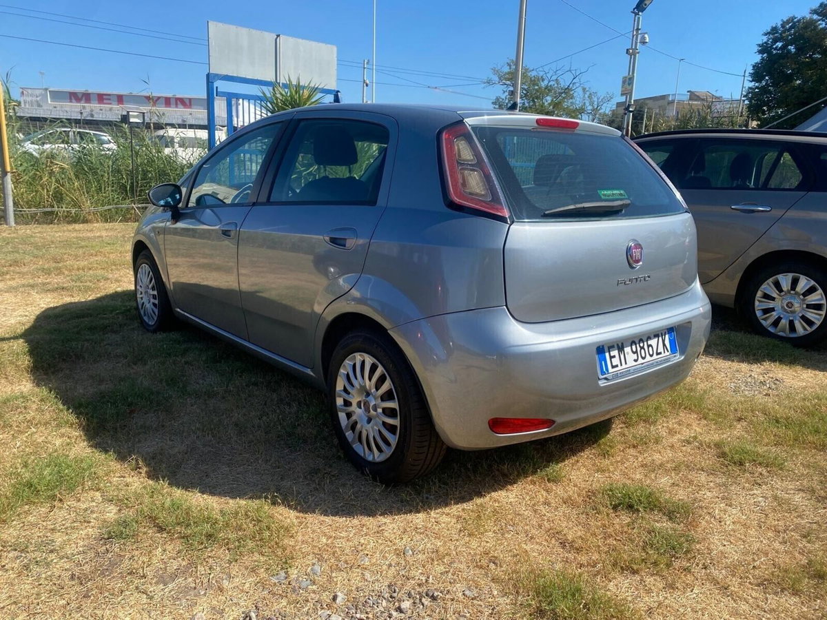 Fiat Punto 1.3 MJT II S&S 95 CV 5 porte Easy (9)