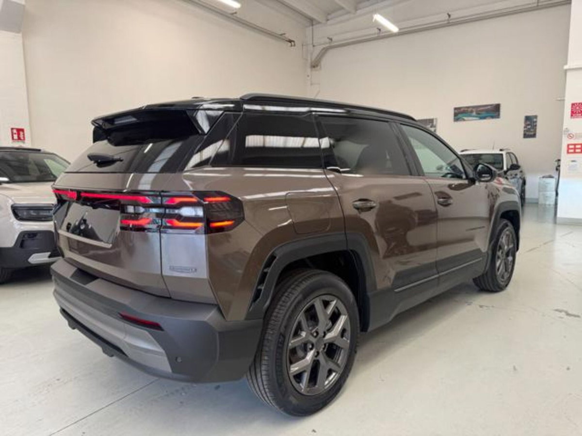 Jeep Compass 1.2 turbo 48V e-hybrid Summit fwd 145cv edct6 (4)