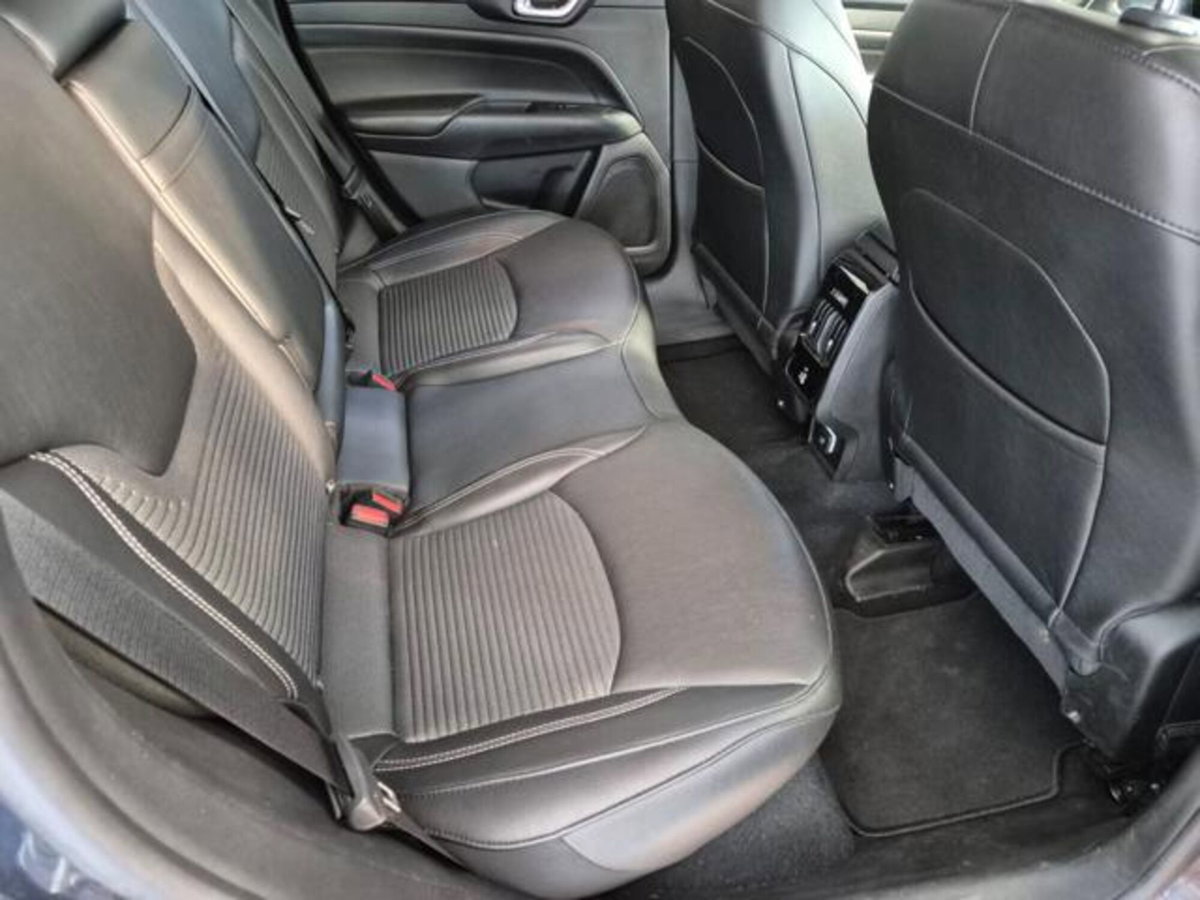 Jeep Compass 1.3 T4 190CV PHEV AT6 4xe Limited (15)