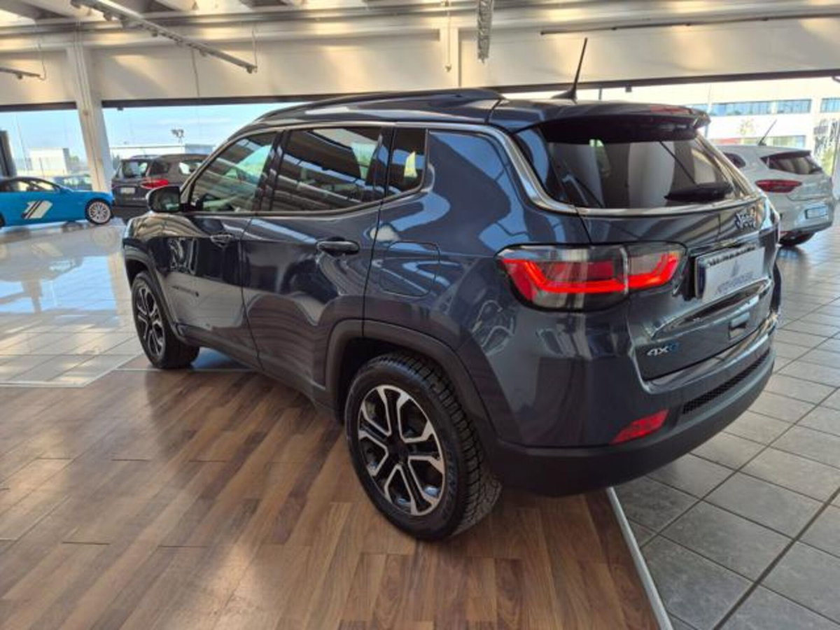 Jeep Compass 1.3 T4 190CV PHEV AT6 4xe Limited (4)