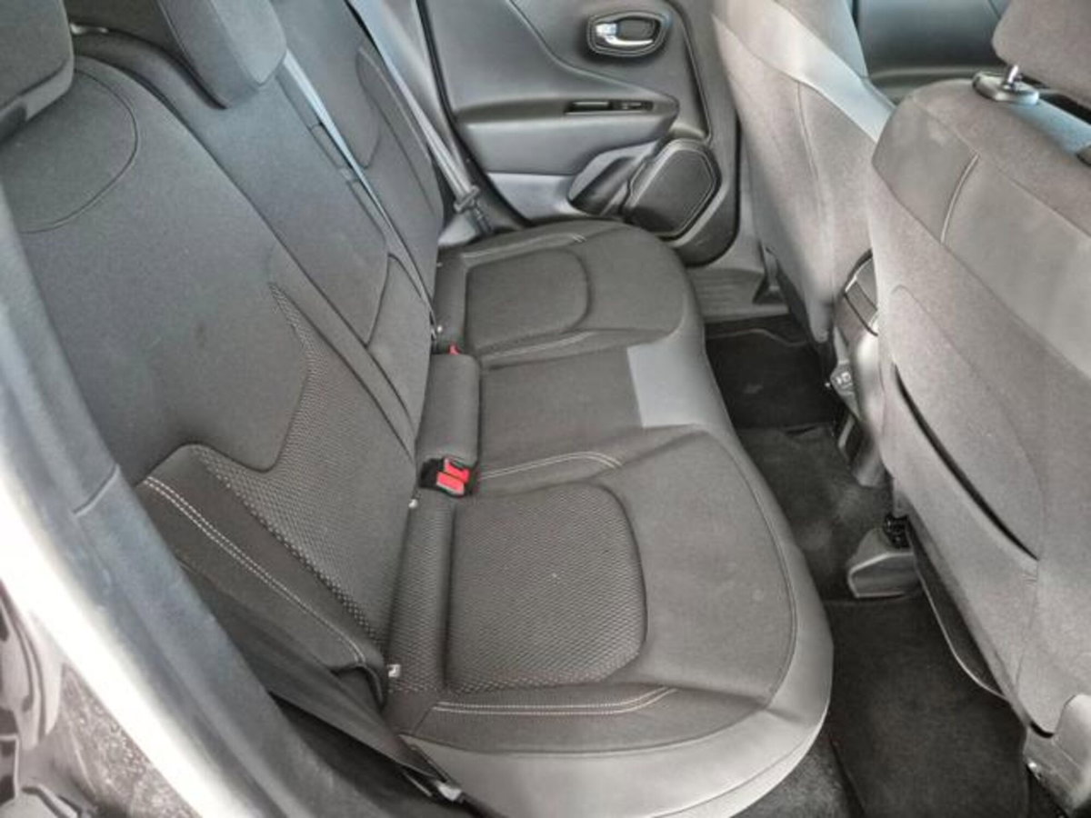 Jeep Renegade 1.3 T4 240CV PHEV 4xe AT6 S (13)