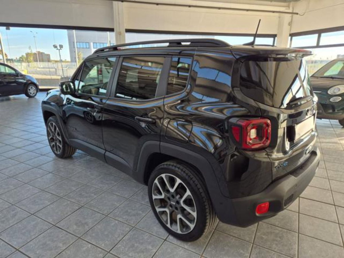 Jeep Renegade 1.3 T4 240CV PHEV 4xe AT6 S (6)