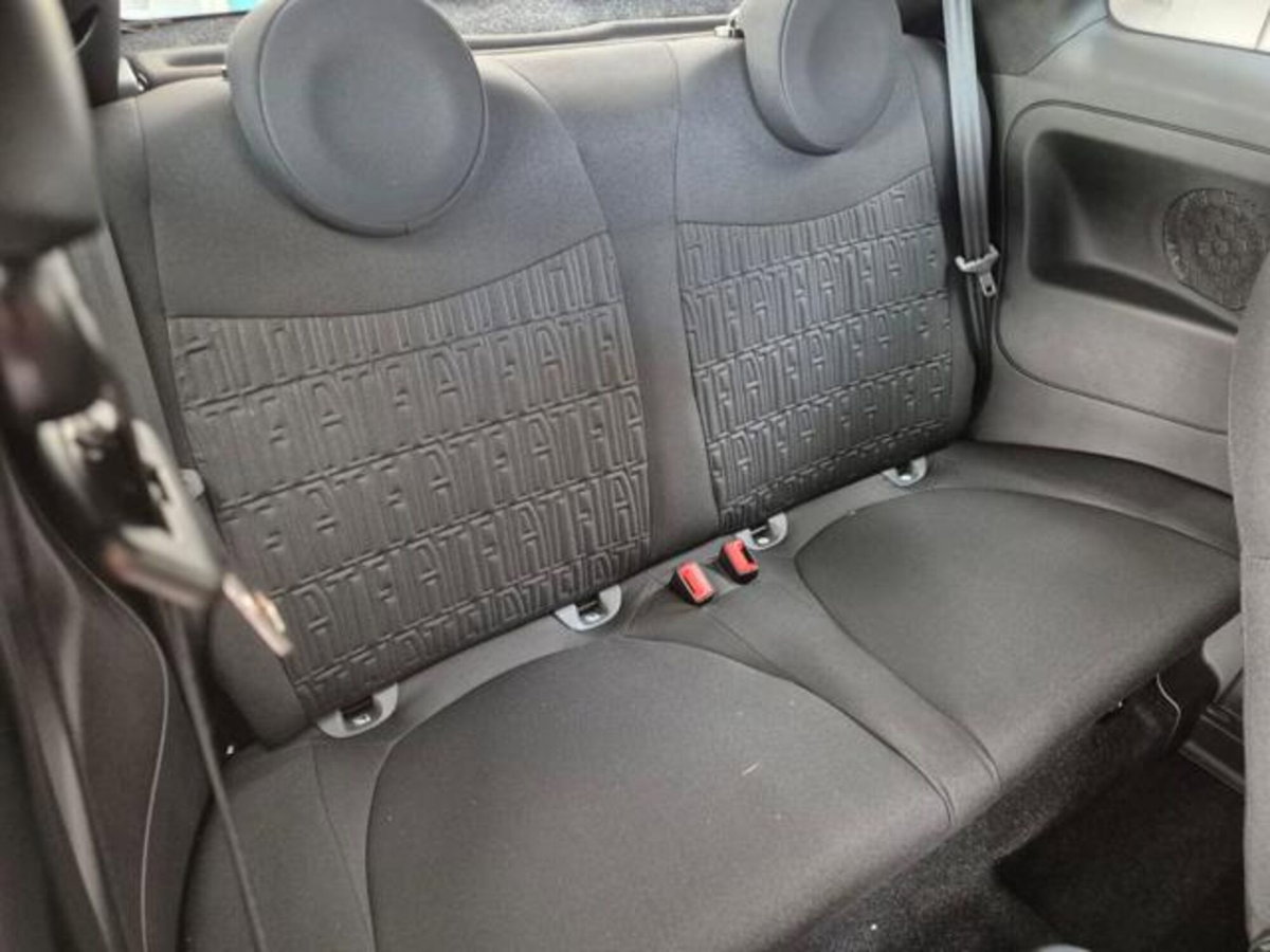 Fiat 500 1.0 Hybrid Club (11)