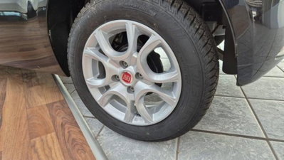 Fiat 500 1.0 Hybrid Club (14)
