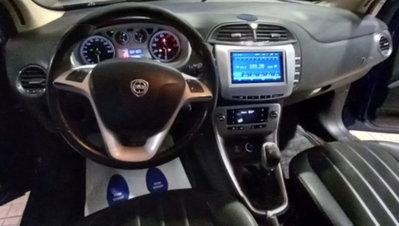 Lancia Delta 1.4 T-Jet 150 CV Platino (10)