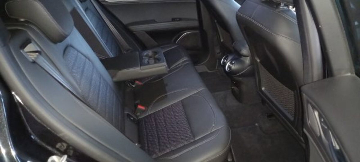 Alfa Romeo Stelvio Stelvio 2.2 Turbodiesel 190 CV AT8 Q4 Sprint (8)