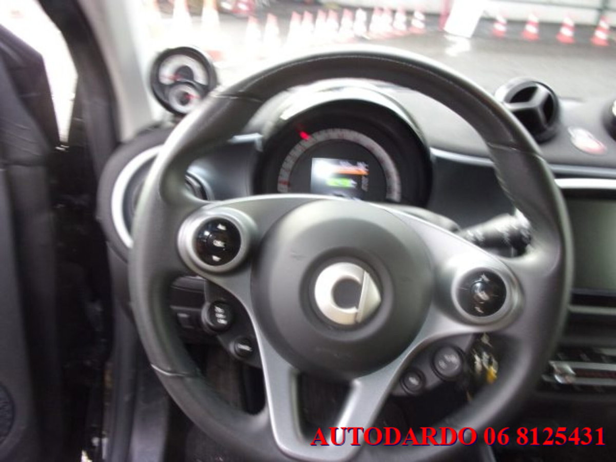 smart Fortwo EQ Passion (13)
