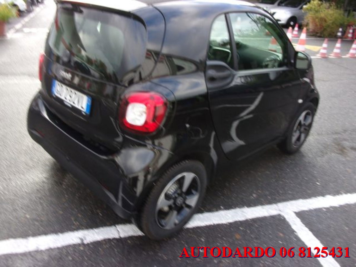 smart Fortwo EQ Passion (5)