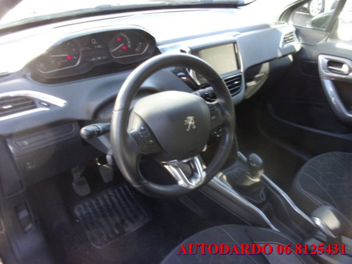 Peugeot 2008 75 Active (14)