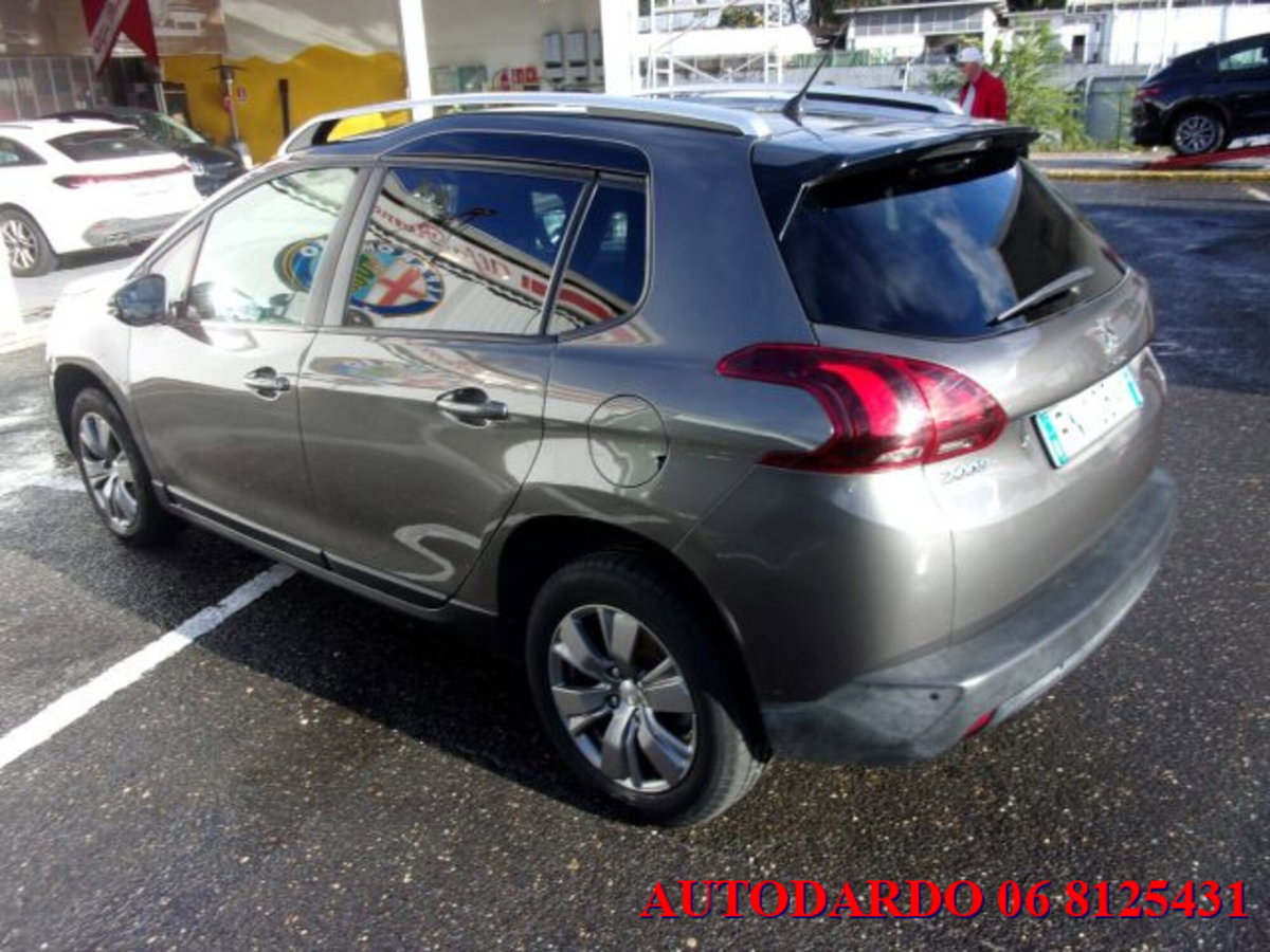 Peugeot 2008 75 Active (5)