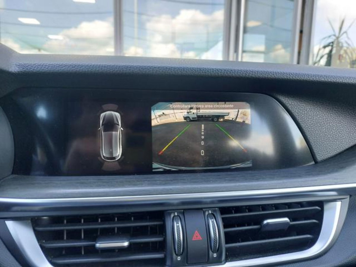 Alfa Romeo Stelvio Stelvio 2.2 Turbodiesel 210 CV AT8 Q4 Ti (14)
