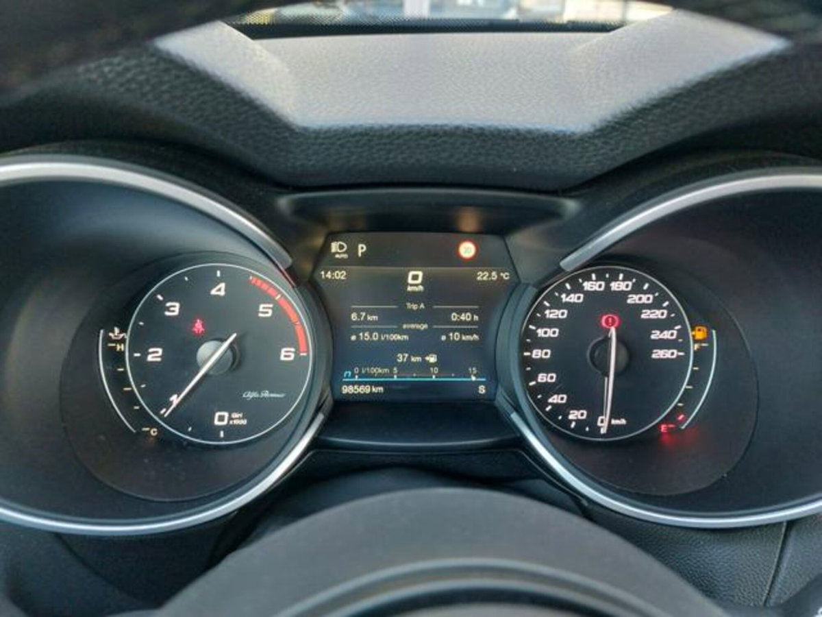 Alfa Romeo Stelvio Stelvio 2.2 Turbodiesel 210 CV AT8 Q4 Ti (15)