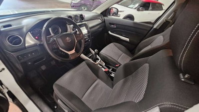 Suzuki Vitara 1.6 VVT V-Cool (9)